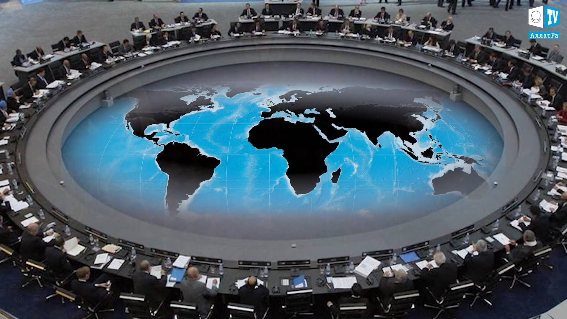 Совет держав мира. Фото 
