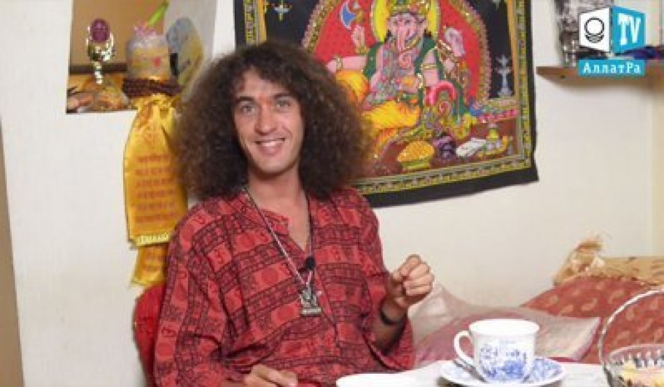 Александр Украинцев: "Человек — это воплощение божественной любви"