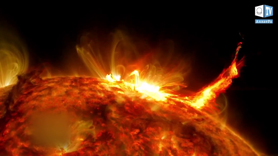 Massive Coronal Flares on the Sun