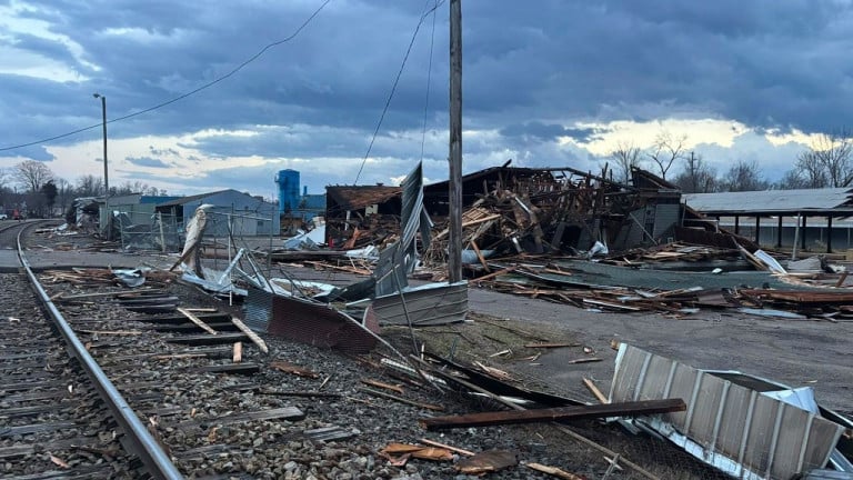 Deadly Tornado Outbreak Strikes the U.S. — Michigan Hit by Rare EF-3
